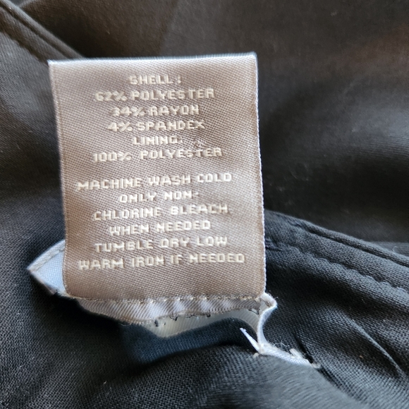 Ann Taylor  Shorts - Picture 8 of 9